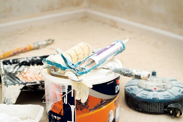 How Long Does Caulk Take to Dry?